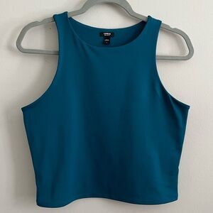 💙 Express Body Contour High Neck Cropped Tank - Large